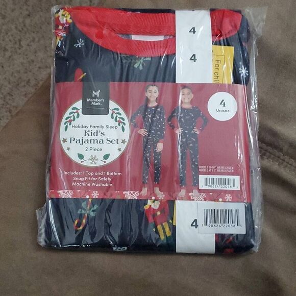 NIP MEMBERS MARK UNISEX HOLIDAY KIDS PAJAMA SET - Picture 6 of 6